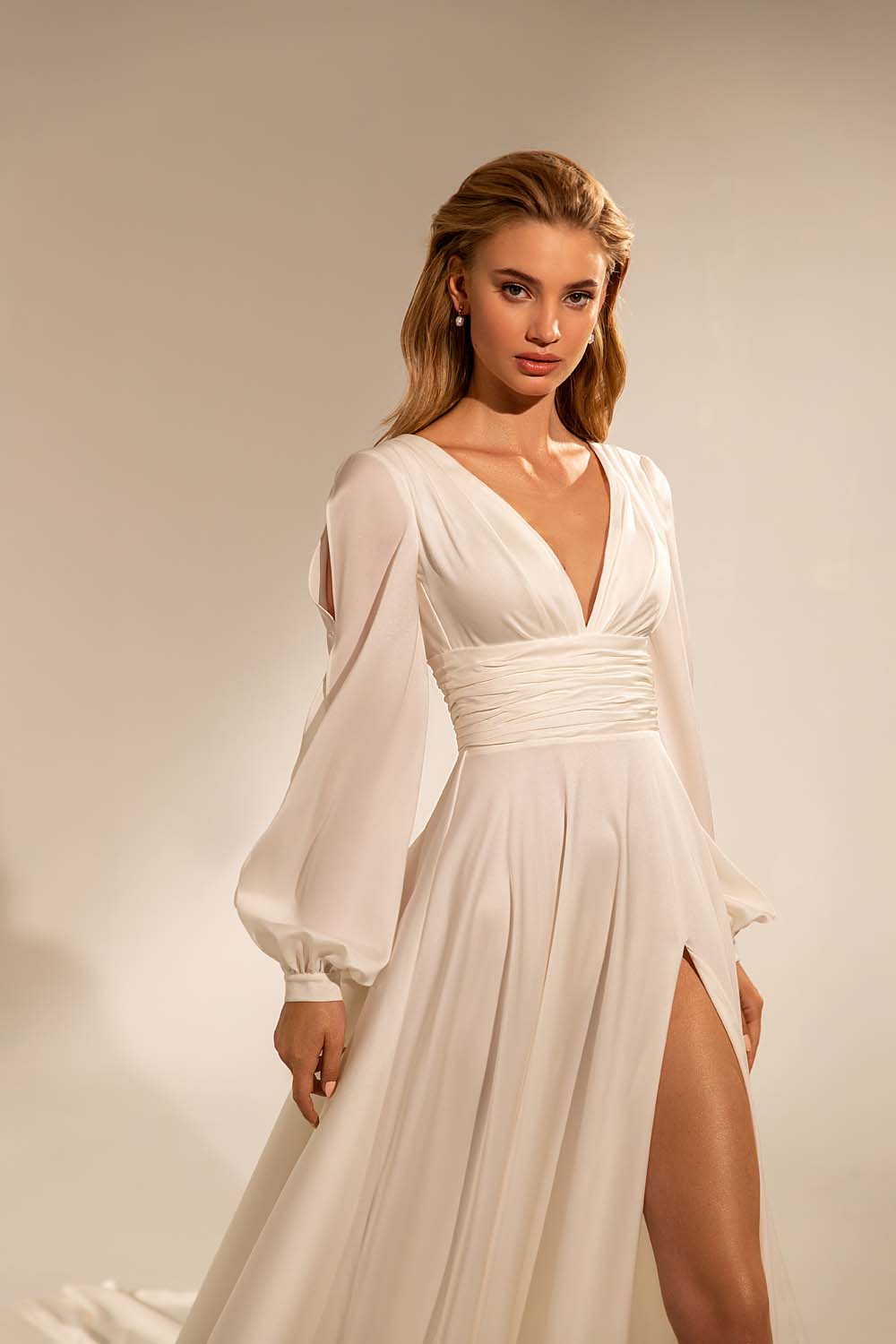 Photoshoot Gown Ash & White